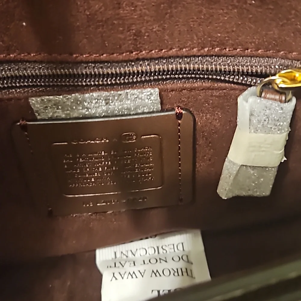 NWT COACH KAFFE FASSET BAG - Picture 7 of 17